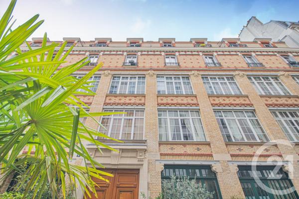 Appartement F2 à vendre  2 pièces - 35,97 m 2   PARIS  - 75010