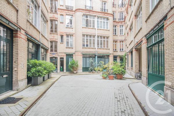 Appartement F2 à vendre  2 pièces - 35,97 m 2   PARIS  - 75010