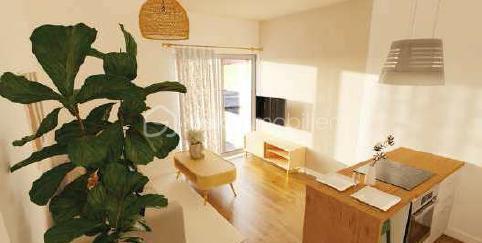 Plusieurs appartements T2 entièrement rénovés à neuf disponibles dans la commune de Fougères !!! à moins de 100 000€
À deux pas du Forum, sur les abords de la ville, je vous propose cette opportunité rare sur le marché que ce soit pour une résidence principale, un premier achat ou un investissement locatif à fort potentiel.

Une solution clé en main !
- A moins de 100 000€ acte en main
- Forte rentabilité locative
- Optimisation Fiscale et possibilité de défiscalisation selon votre situation
- Meublés ou non 
- Travaux couverts par une garantie décennale
- Partenaire de confiance et suivi chantier de A à Z

Le projet fait parti d'un programme global de rénovation complète de l'immeuble (9 lots), suivi par des professionnels reconnus pour leur savoir-faire et leur rigueur. 
Le modèle : Un appartement de type T2 comprenant une pièce de vie avec cuisine ouverte, une chambre, une salle d'eau et un WC.
Livraison prévisionnelle : 15 mois
DPE visé : minimum D
Surface des appartements de 23,5 à 33 m2

Cette opportunité est conditionnée à la réalisation des travaux par une entreprise partenaire historique, tous corps d'état et cette organisation garantit une parfaite cohérence du projet, un suivi de chantier maîtrisé et une livraison simultanée de l'ensemble des logements.
Les devis travaux sont déjà établi et fixe et n'attendent plus que vous ! 

Déjà 5 lots de vendus !!! plus que 4

En option : T2 meublé (Mobilier, électroménager, décoration...)

Vidéo d'une réalisation type pour illustrer le projet !
Contactez moi pour plus d'informations !!