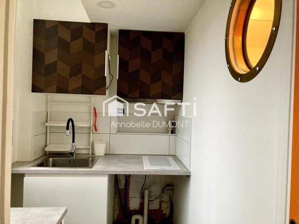 STUDIO LUMINEUX de 21m²