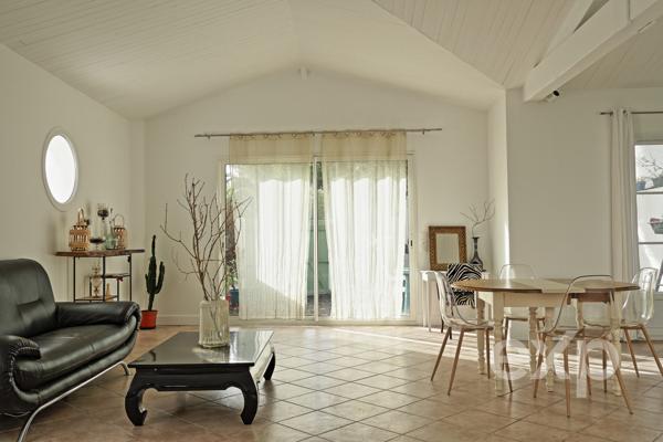 Au cœur de l’Île de Ré à Loix - Maison de plain-pied 87 m² - Charme et calme à deux pas du port