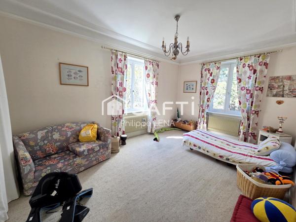 Maison bourgeoise début 20ème, 16a constructibles