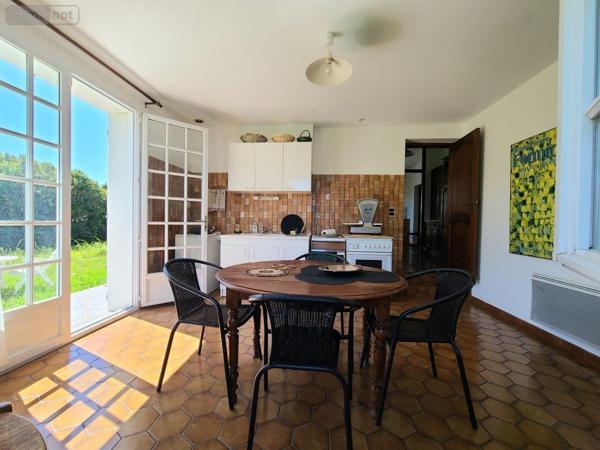 Maison à vendre à Pierrelatte dans la Drôme (26700), ref : 26060-750