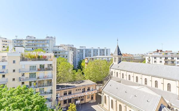 Appartement à vendre    2 pièces • 47,71 m2 Paris 19