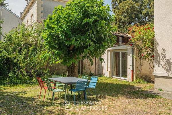Maison de maître dans un écrin de verdure