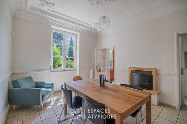 Maison de maître dans un écrin de verdure