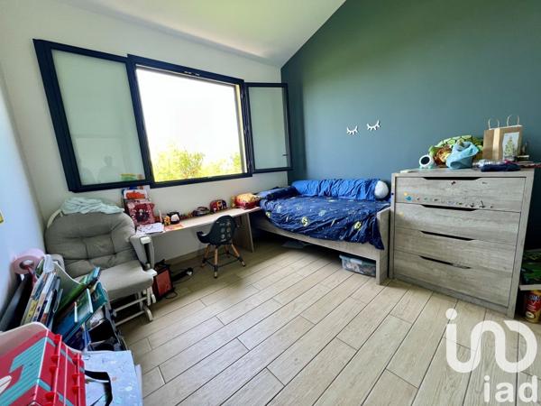 House for sale 4 rooms 113 m² Sainte-Marie