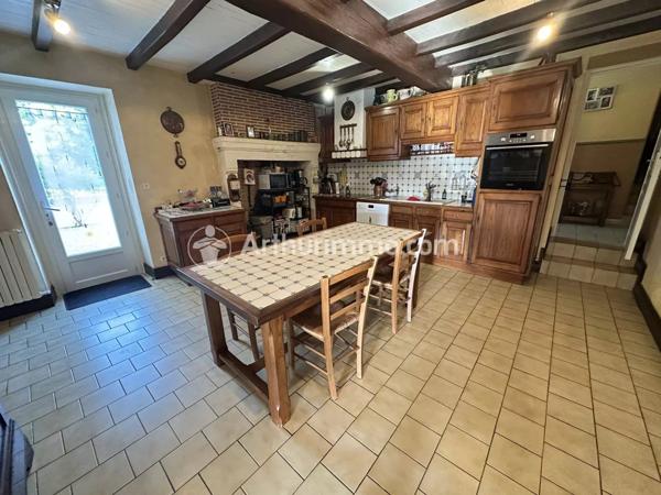Vente Maison 5 pièces 135 m2 à Neuvic