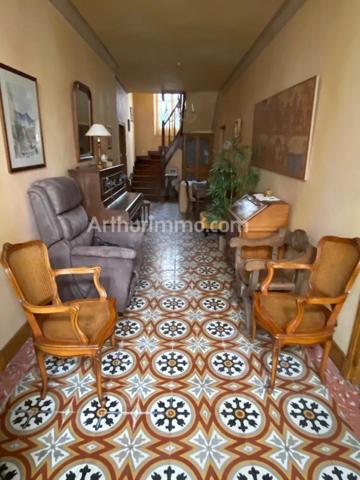 Vente Maison 12 pièces 400 m2 à Nay