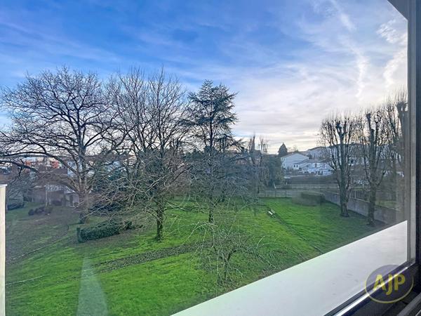 Vente appartement La Roche Sur Yon : 118 910 € - AJP Immobilier La Roche-sur-Yon