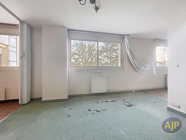 Vente appartement La Roche Sur Yon : 118 910 € - AJP Immobilier La Roche-sur-Yon