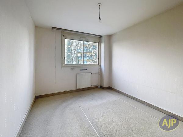 Vente appartement La Roche Sur Yon : 118 910 € - AJP Immobilier La Roche-sur-Yon