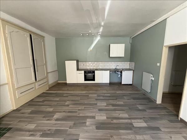 Appartement à louer |  RUFFEC |  2 pièces | 42 m²