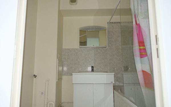 Appartement à louer    1 pièce • 27,61 m2 Orléans