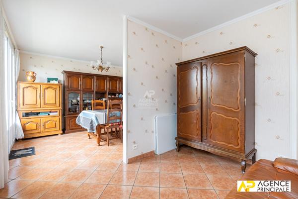 Appartement Le Mesnil Le Roi 3 pièce(s) 66 m2 273 000 € **  - Référence  13526