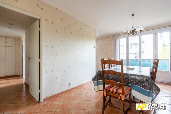 Appartement Le Mesnil Le Roi 3 pièce(s) 66 m2 273 000 € **  - Référence  13526