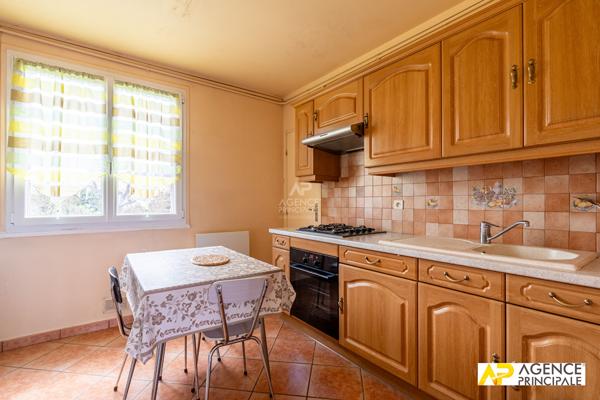 Appartement Le Mesnil Le Roi 3 pièce(s) 66 m2 273 000 € **  - Référence  13526
