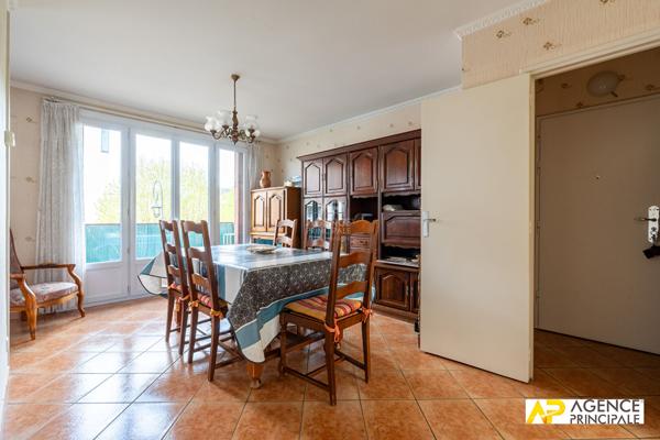Appartement Le Mesnil Le Roi 3 pièce(s) 66 m2 273 000 € **  - Référence  13526