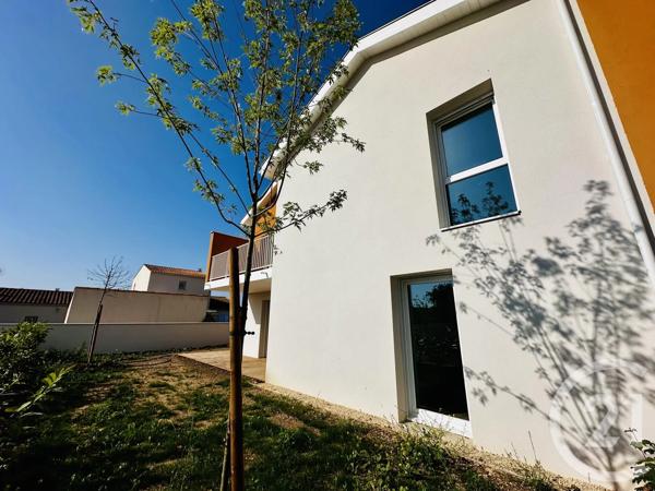 Appartement F3 à vendre  3 pièces - 66,43 m 2   FOURAS  - 17