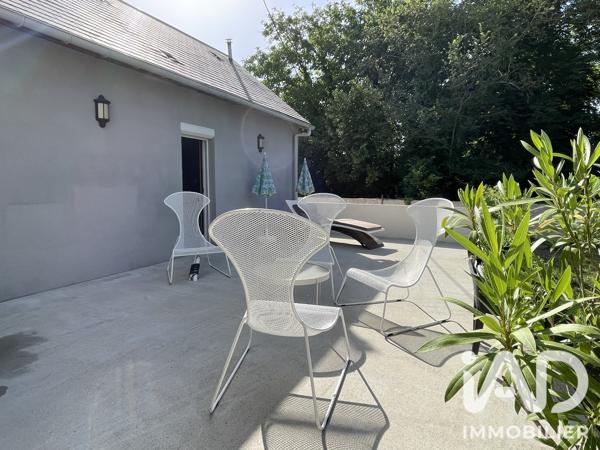 Maison à vendre 6 pièces 164 m² Neuillé-Pont-Pierre