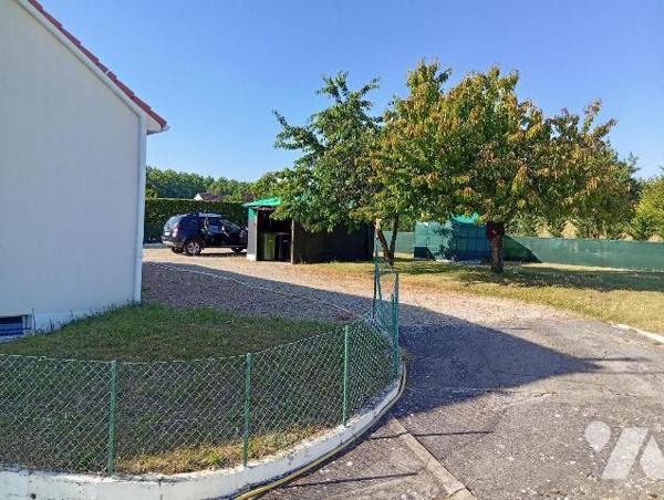 Maison à Vendre à Saint-Laurent-Nouan (41220) en Loir-et-Cher (41)

Maison à vendre à Saint-L...