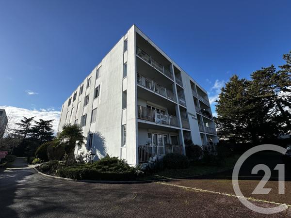 Appartement T3 à vendre  3 pièces - 74,59 m2 LE BOUSCAT - 33