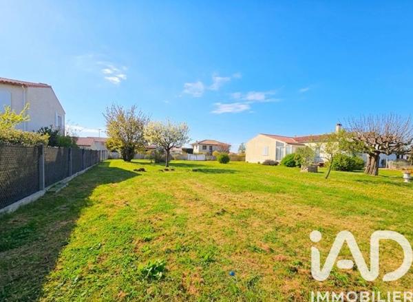 Terrain à vendre 739 m² Saujon