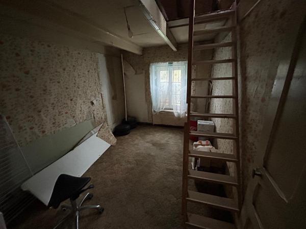 Maison à LOGUIVY-PLOUGRAS, 22780 - 6 pièces 102m²