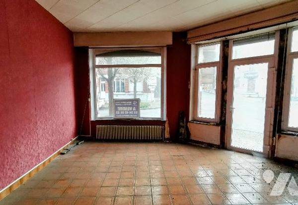 HAYBES - MAISON E RENOVER
POSSIBILITES LOCAL PRO + 2 LOGEMENTS