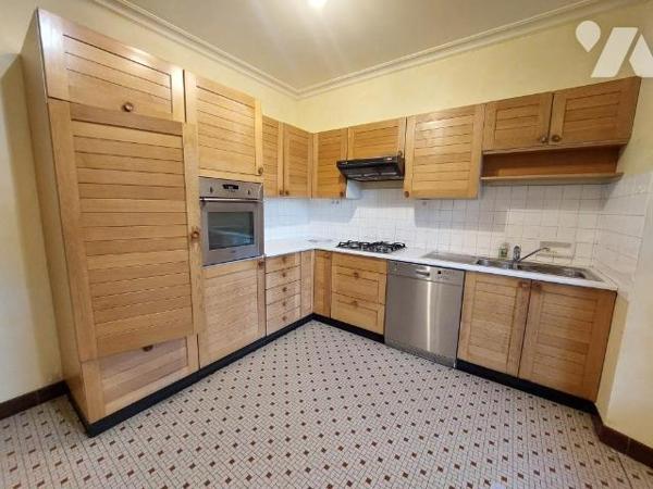 A VENDRE - MAISON - COSSE LE VIVIEN