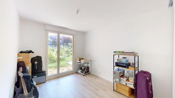 Appartement Chatenay Malabry 3 pièce(s) 65.27 m2 - Rez-de-jardin - Parc de la Vallée aux Loups - Arboretum - Commerces - Calme