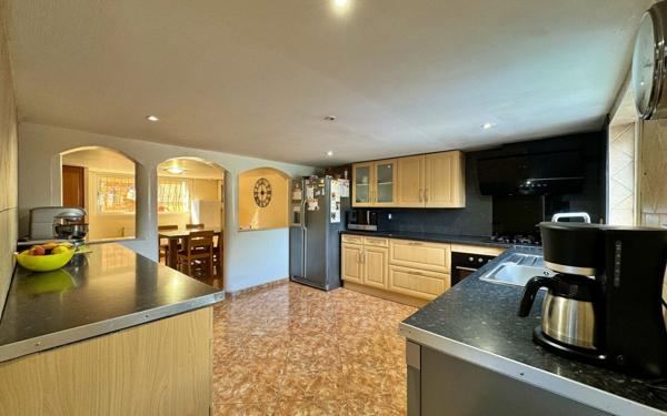 Maison à vendre    7 pièces •  Chelles