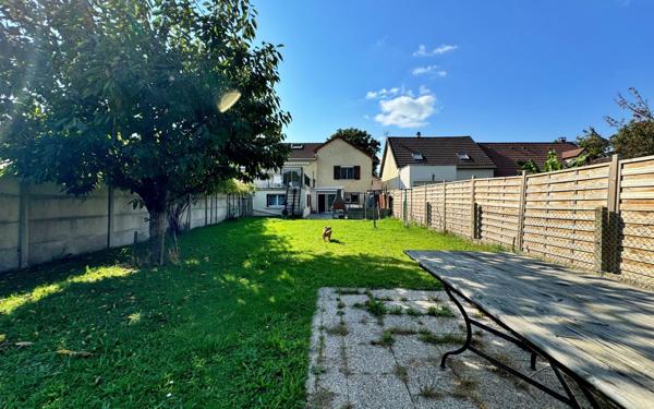 Maison à vendre    7 pièces •  Chelles