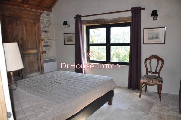 Maison à vendre 12 pièces de 370 m²