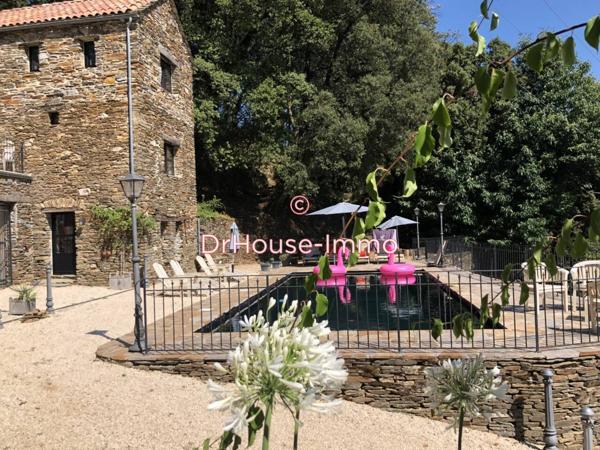 Maison à vendre 12 pièces de 370 m²