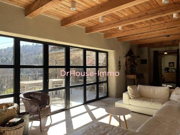 Maison à vendre 12 pièces de 370 m²