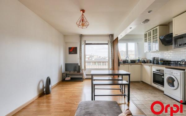 Appartement à vendre    2 pièces • 57,01 m2 Paris 16