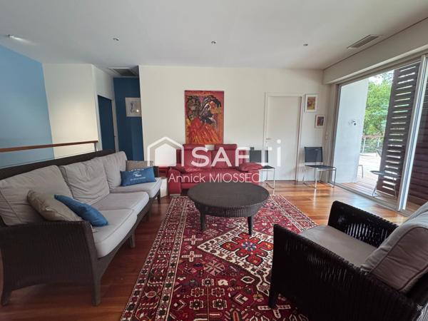 Piraillan , au calme, villa spacieuse 242m²