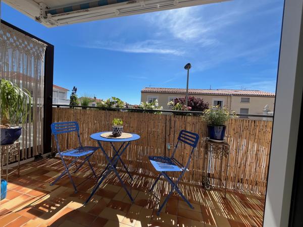 SAINT PIERRE LA MER APPARTEMENT T3 parking + garage 2 voitures