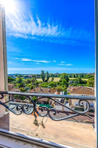 Superbe appartement studio tranversant