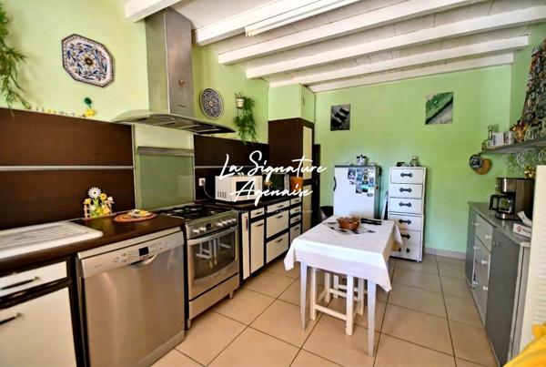 Charme de l’ancien, calme et beaux volumes : une maison pleine de potentiel !
