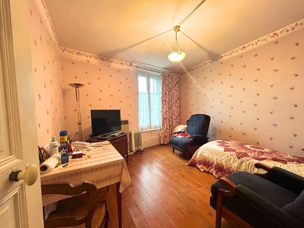 Maison Festigny 6 pièce(s) 139 m2