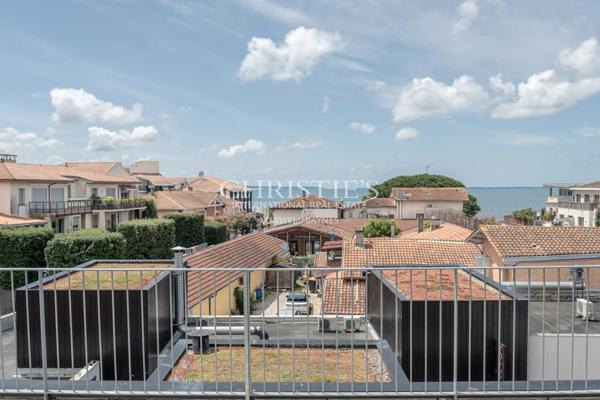 ANDERNOS , HYPER CENTRE VILLE, 300M² PANORAMIQUES