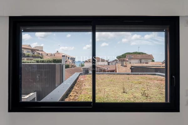 ANDERNOS , HYPER CENTRE VILLE, 300M² PANORAMIQUES