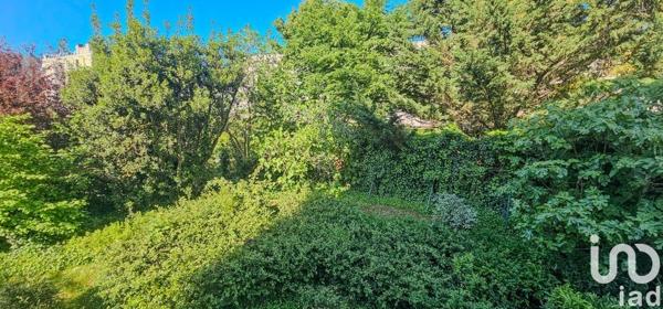 Appartement 4 pièces de 101 m² à Nogent-sur-Marne (94130)