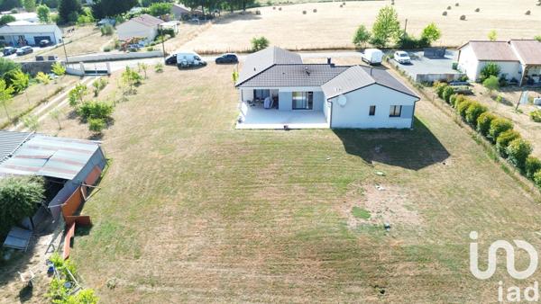 Maison à vendre 6 pièces 160 m² Saint-Priest-Taurion