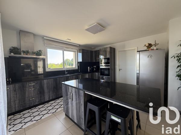 Maison à vendre 6 pièces 160 m² Saint-Priest-Taurion