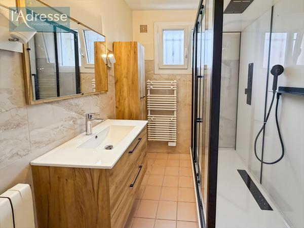 Maison Prayssac 3 pièce(s) 94 m2