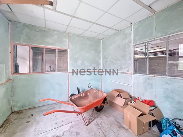 TOURS NORD / TRANCHEE Entrepôt / local industriel 329.43 m2