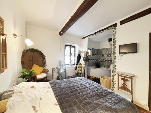 À vendre ? Maison de village avec terrasse et dépendance à Mallemort